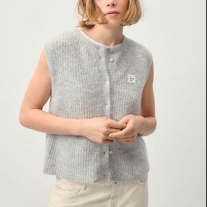 American Vintage knit vest